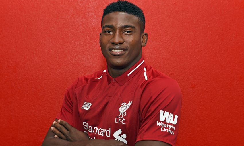 Tiền đạo Awoniyi trở lại Liverpool